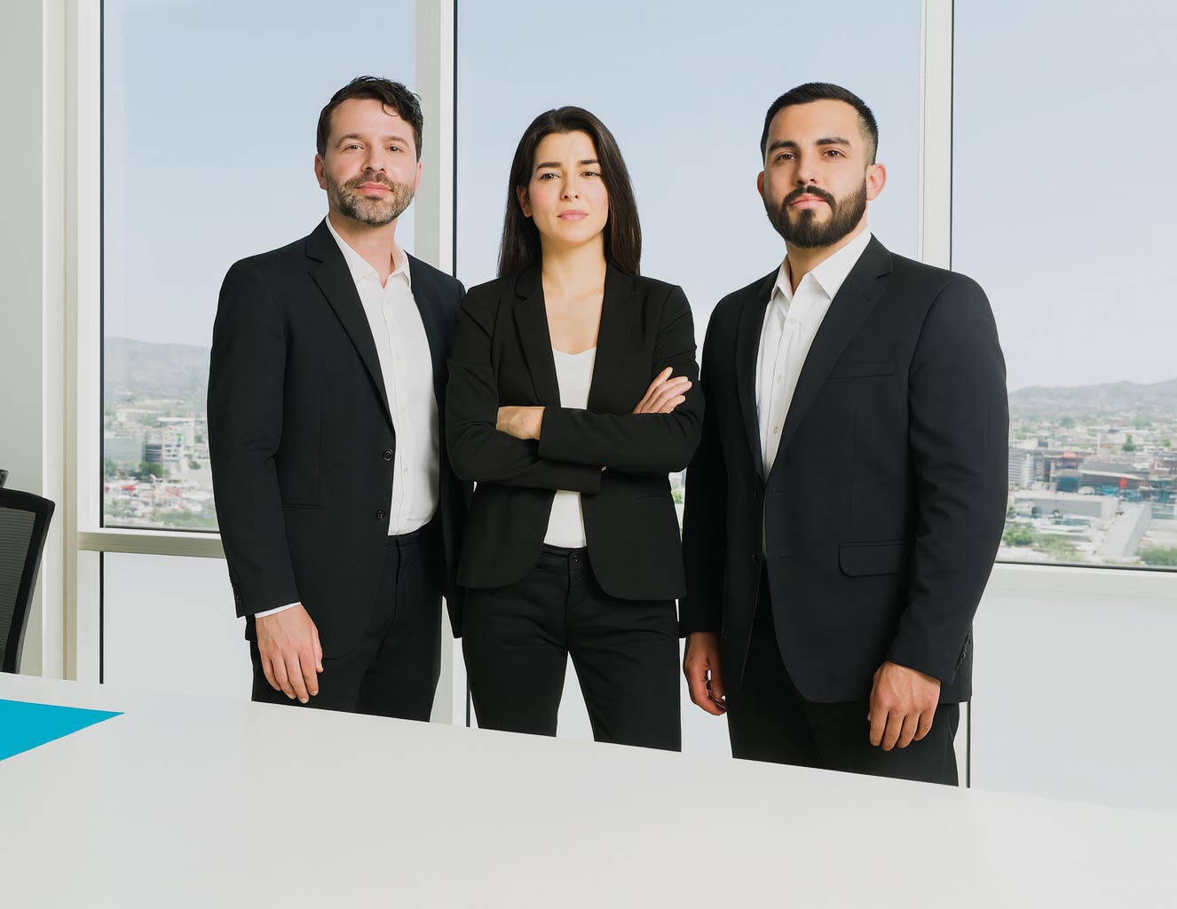 Pareja con uniforme