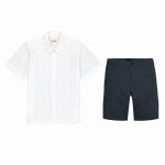 Set de uniforme para hotel con camisa tipo guayabera y shorts docker slim fit. Título: Set de uniforme para hotel con camisa tipo guayabera y shorts slim fit para bell boys.